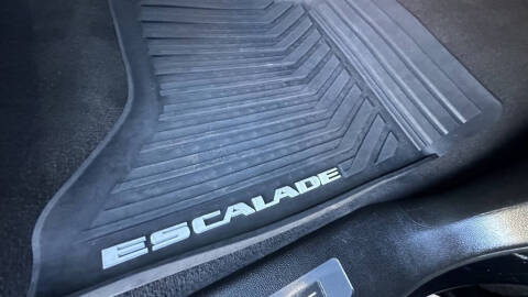2020 Cadillac Escalade Luxury