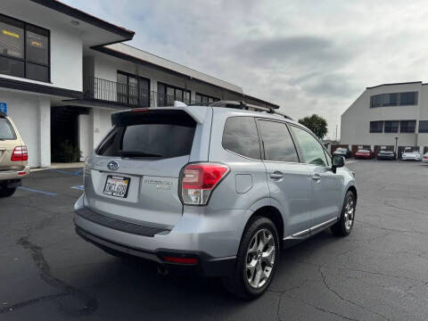 2017 Subaru Forester 2.5i Touring