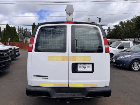 2013 Chevrolet Express 2500