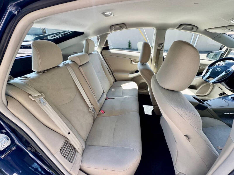 2012 Toyota Prius Three
