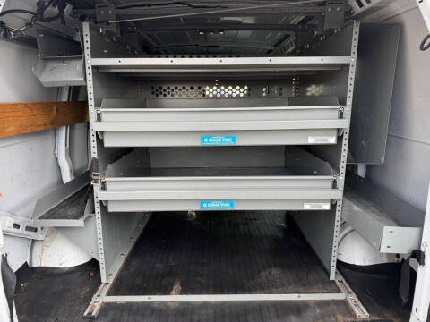 2017 Chevrolet Express 2500