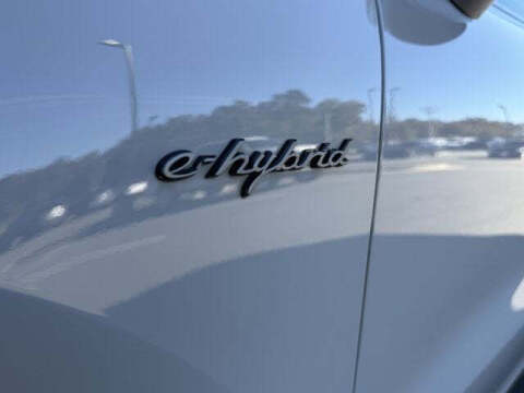 2022 Porsche Cayenne E-Hybrid Platinum Edition