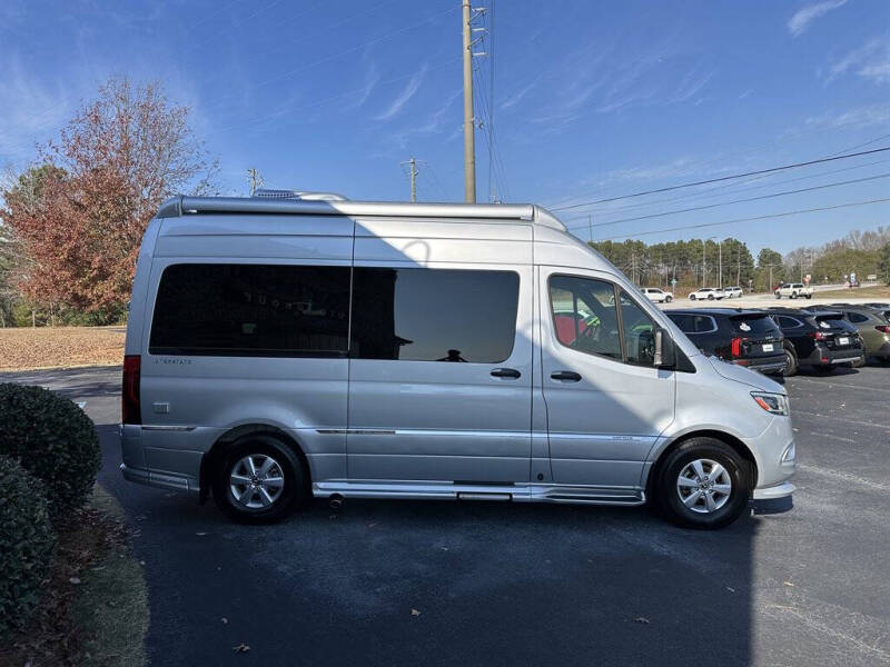 2021 Mercedes-Benz Sprinter 2500