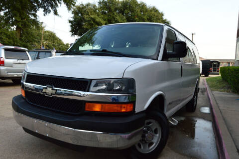 2005 Chevrolet Express Passenger for sale at E-Auto Groups in Dallas TX
