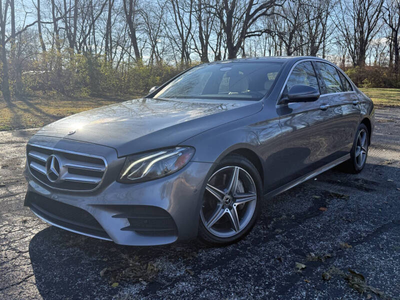 2019 Mercedes-Benz E-Class E300's photo