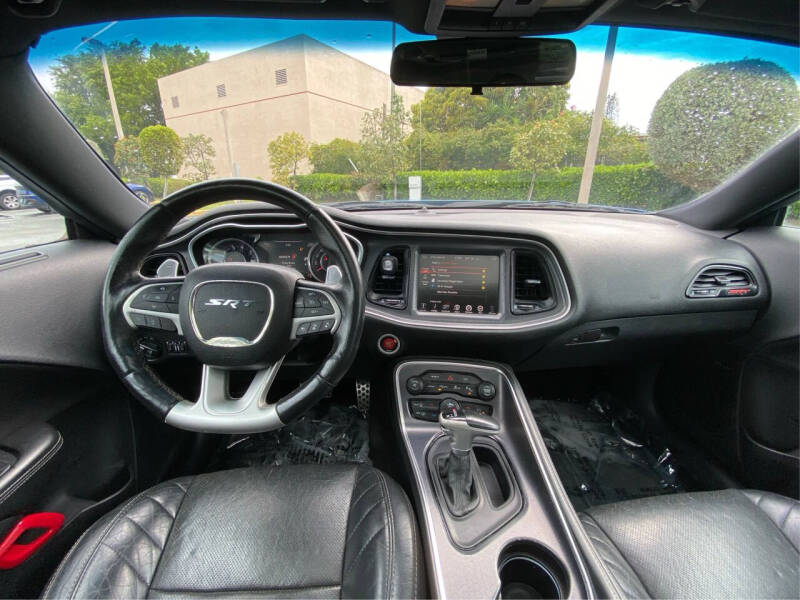 2015 Dodge Challenger SRT 392