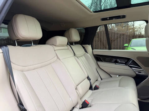 2023 Land Rover Range Rover P400 SE