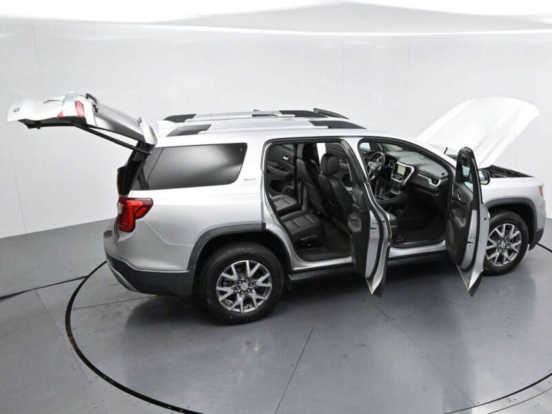2020 GMC Acadia SLT