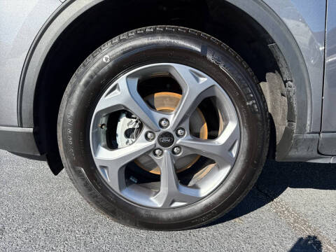 2025 Ford Escape ST-Line