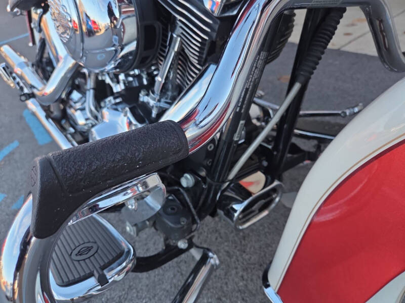 2012 Harley-Davidson Softail Deluxe