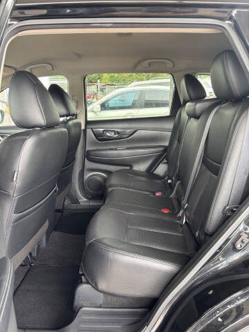 2020 Nissan Rogue SL