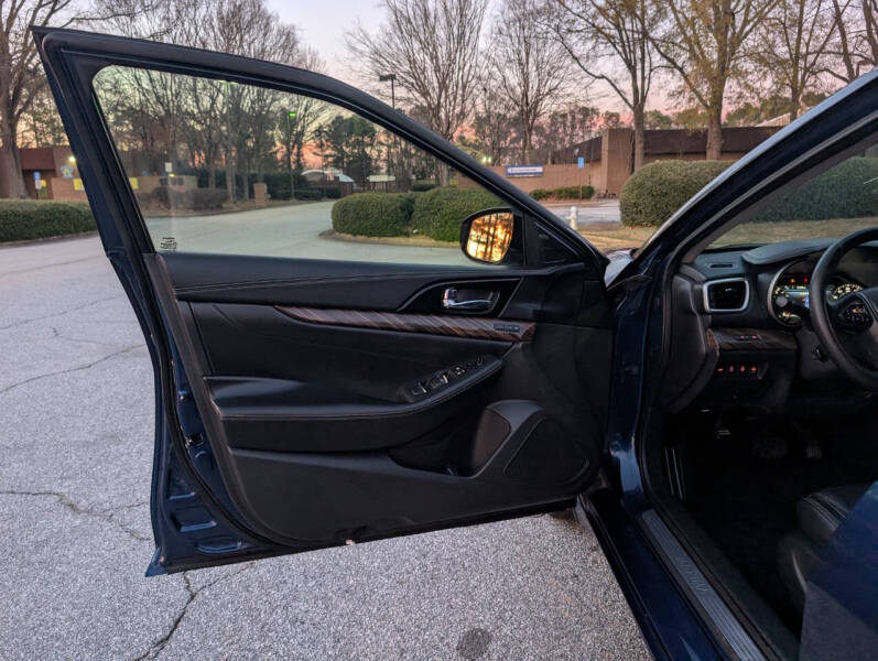 2016 Nissan Maxima Platinum