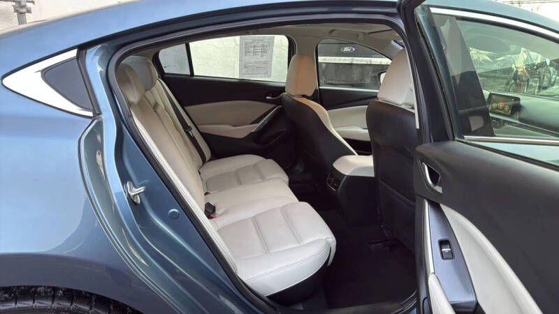 2016 Mazda MAZDA6 i Grand Touring