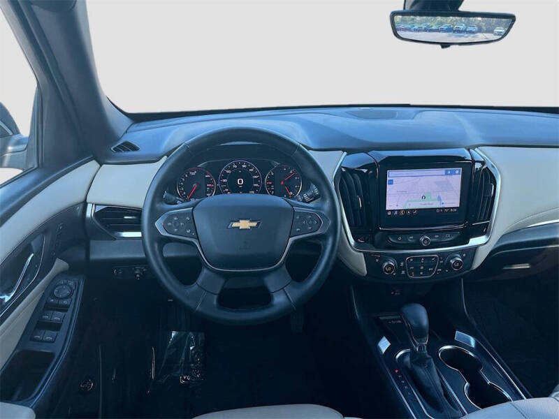 2023 Chevrolet Traverse Premier