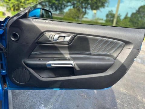 2019 Ford Mustang EcoBoost