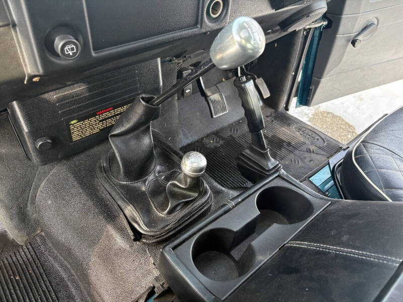 2000 Land Rover Defender