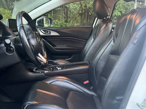 2018 Mazda MAZDA3 Touring