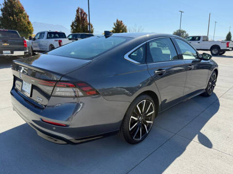 2025 Honda Accord Hybrid Touring