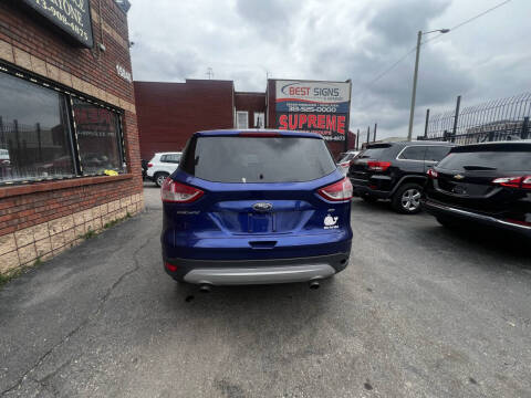 2016 Ford Escape SE