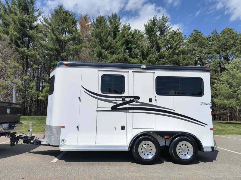2014 Hawk 104