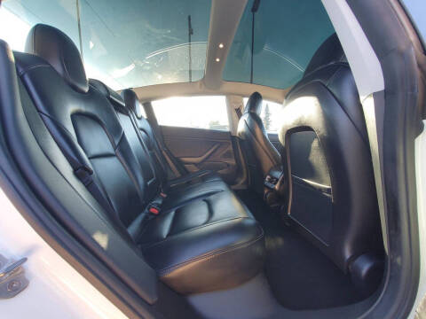 2019 Tesla Model 3 Standard Range Plus