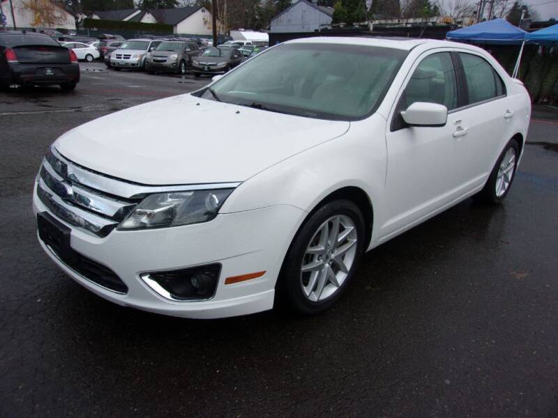 2010 Ford Fusion for sale at MERICARS AUTO NW in Milwaukie OR