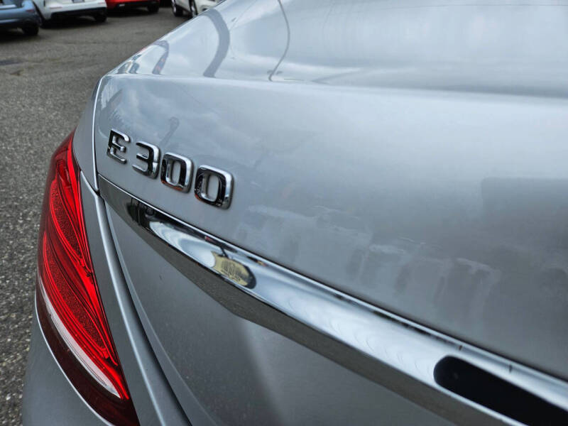2019 Mercedes-Benz E-Class E 300