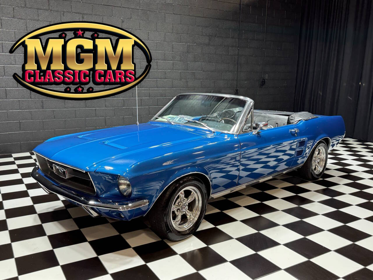 1967 Ford Mustang 1