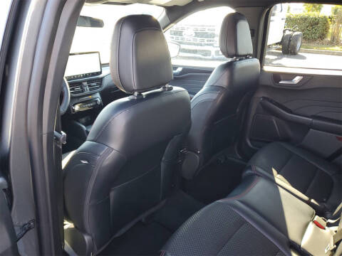 2024 Ford Escape Hybrid ST-Line