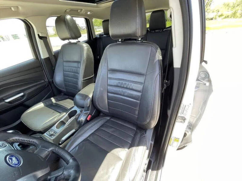 2015 Ford Escape Titanium