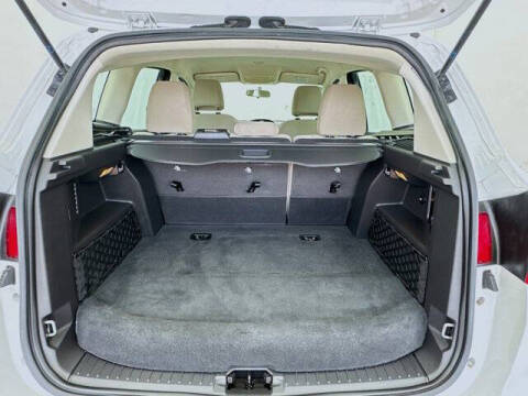 2017 Ford C-MAX Hybrid SE