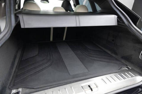 2021 Aston Martin DBX