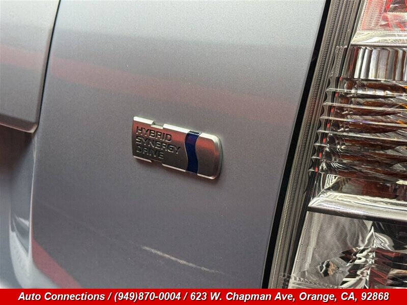 2013 Toyota Prius v Three