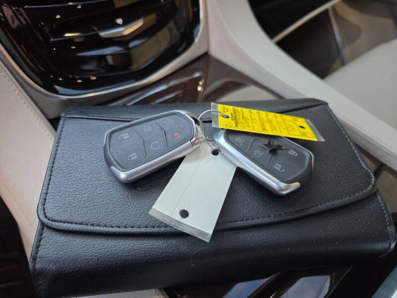 2017 Cadillac Escalade Premium Luxury