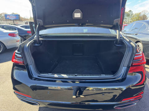 2020 BMW 7 Series 740i