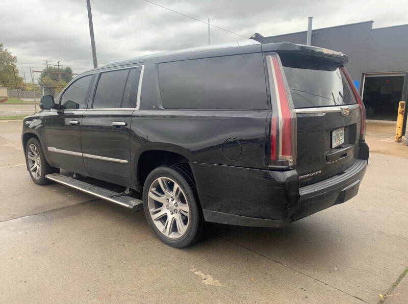 2015 Cadillac Escalade ESV Premium