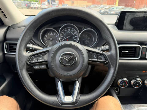 2017 Mazda CX-5 Sport