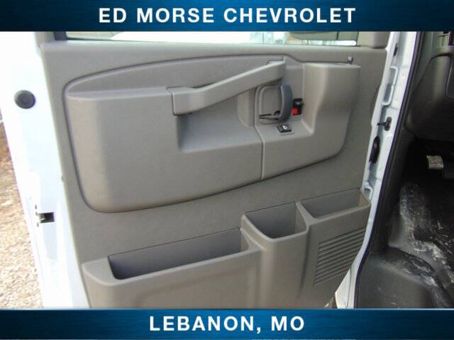 2025 Chevrolet Express 2500