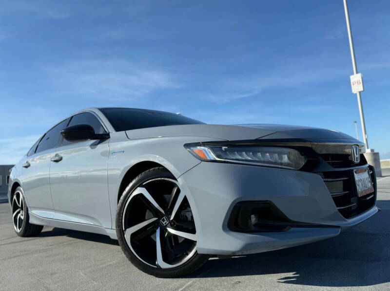 2022 Honda Accord Hybrid Sport photo 2