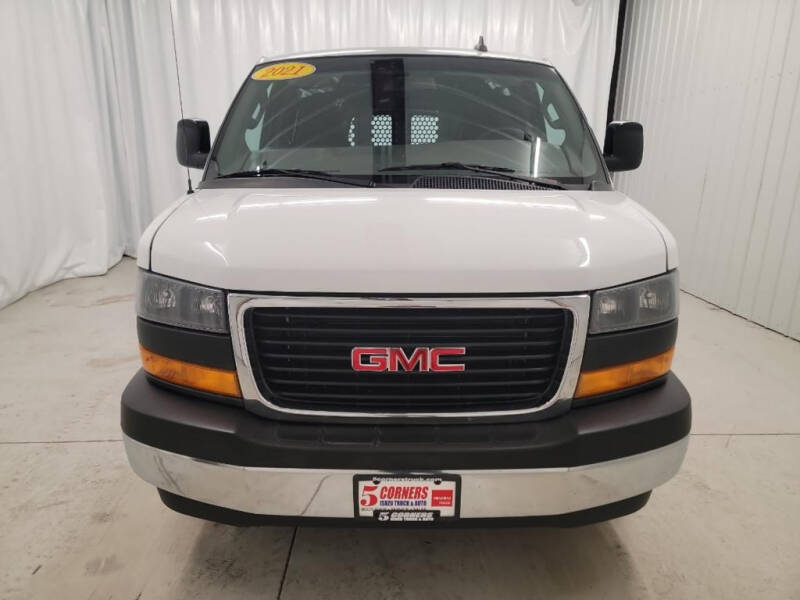 Used 2021 GMC Savana Cargo Work Van with VIN 1GTW7AF73M1308456 for sale in Cedarburg, WI