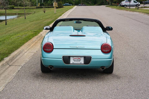 2002 Ford Thunderbird Deluxe
