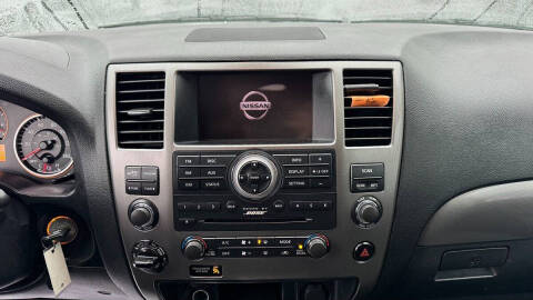 2015 Nissan Armada SV