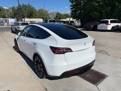 2023 Tesla Model Y Performance
