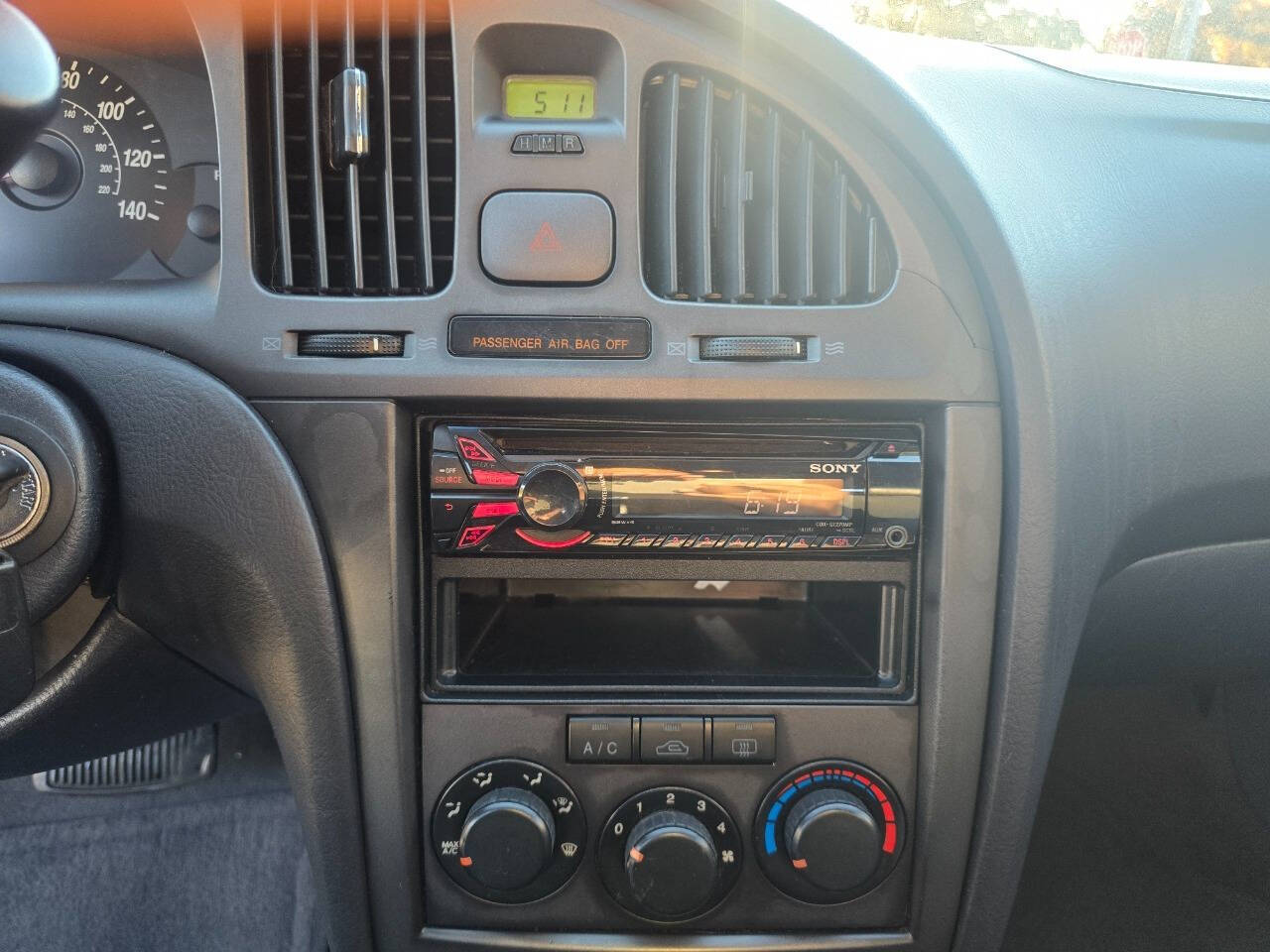 2006 Hyundai ELANTRA for sale at QUEENSGATE AUTO SALES in York, PA