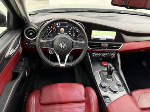 2019 Alfa Romeo Giulia Ti Sport