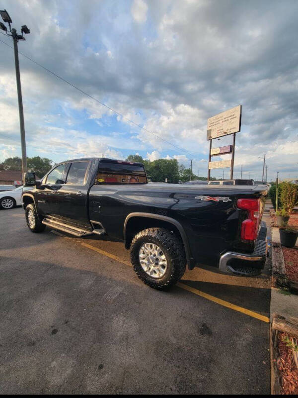 2020 Chevrolet Silverado 3500HD LTZ photo 4