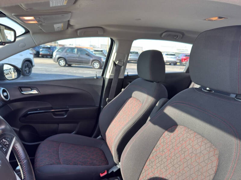 2020 Chevrolet Sonic LT