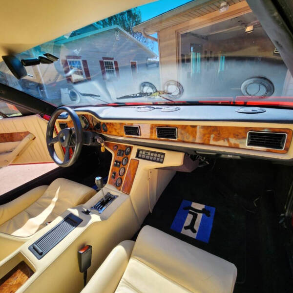 1993 De Tomaso Pantera