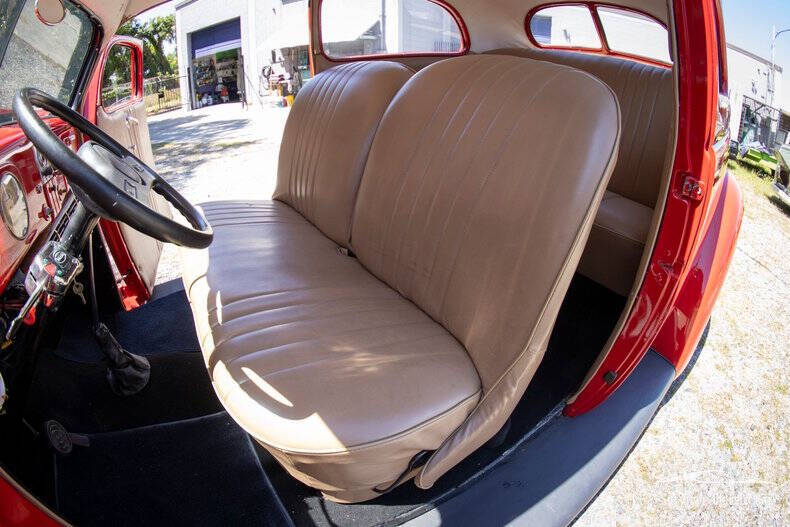 1937 Ford Tudor