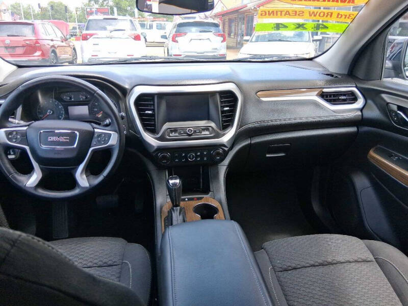 2017 GMC Acadia SLE-1